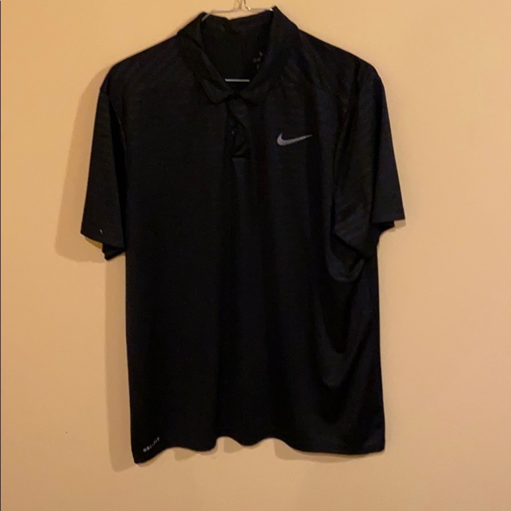 3 LG-2XL polo style shirts